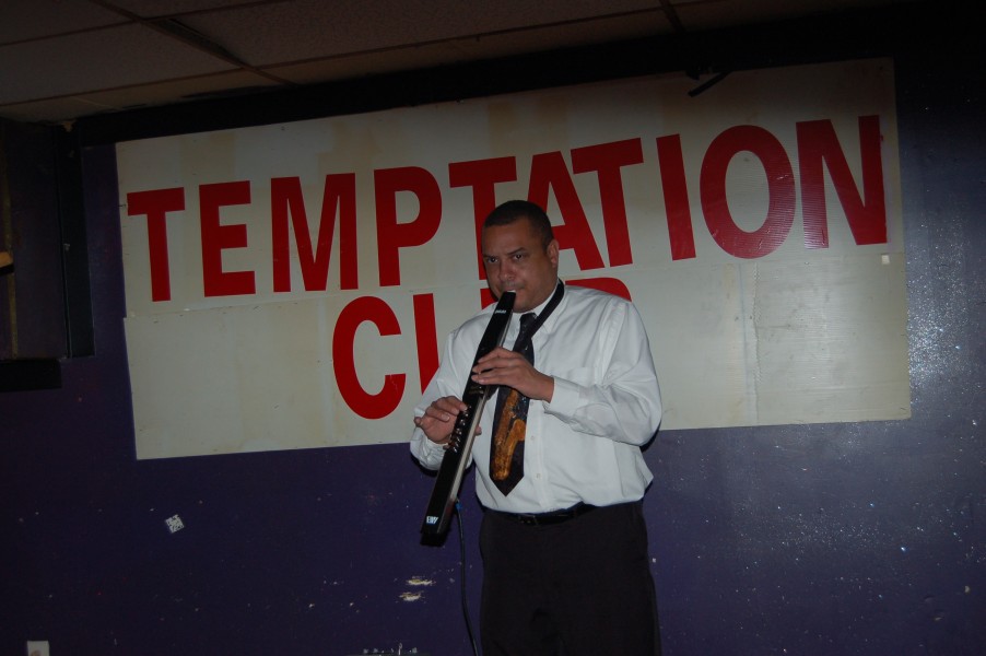 TemptationClub06-0024.jpg  (77.1 Kb)