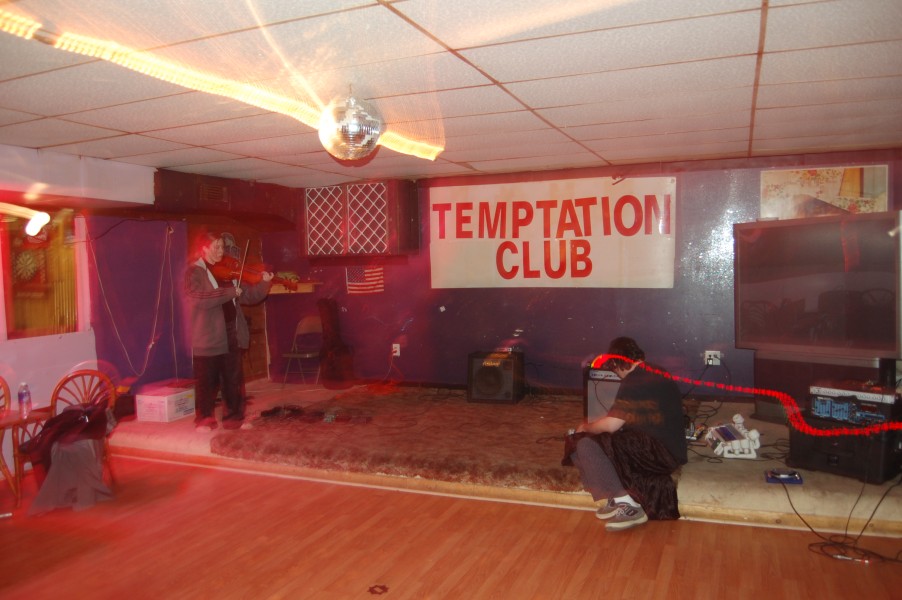 TemptationClub06-0048.jpg  (104.1 Kb)