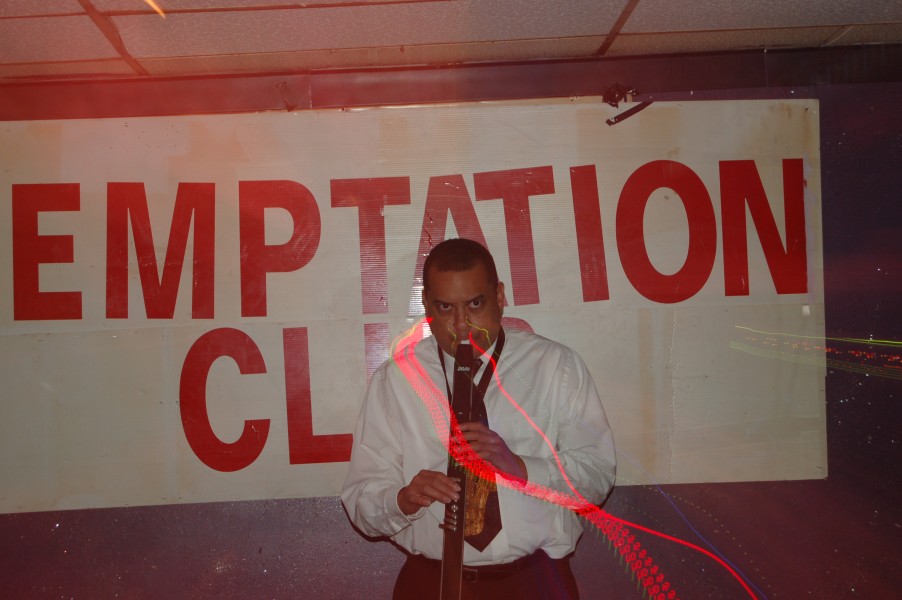 TemptationClub06-0062.jpg  (88.0 Kb)